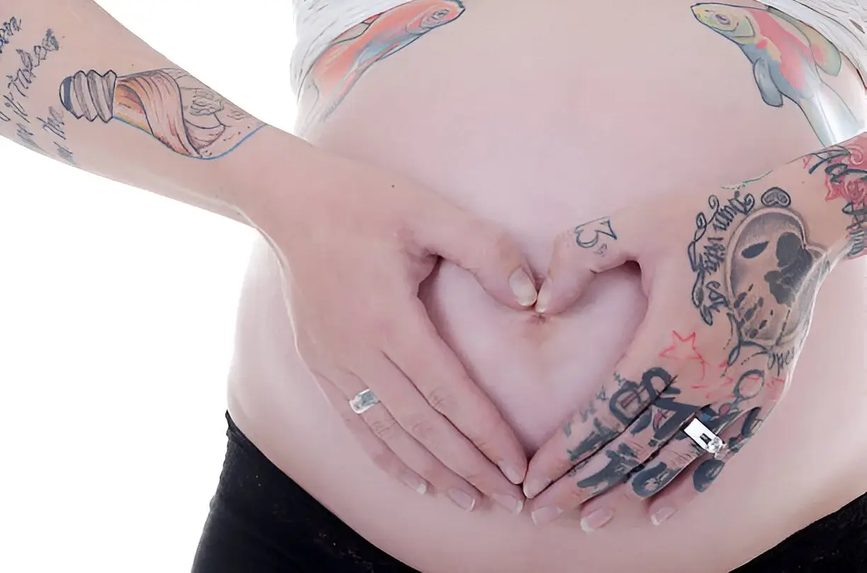 Tattooing During Pregnancy: Myths vs. Facts In 2024